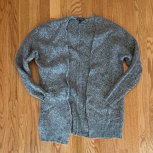 Gray 3/4 sleeve cardigan